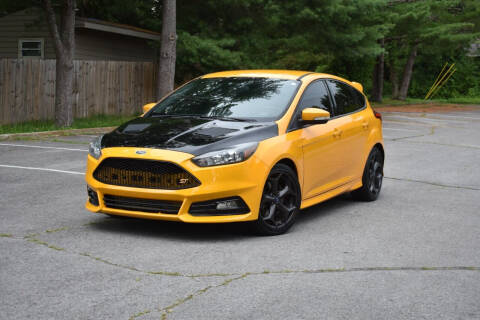 2013 Ford Focus for sale at Alpha Motors in Knoxville TN