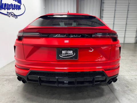 2022 Lamborghini Urus