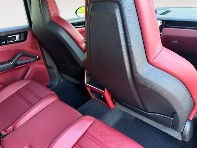 2023 Porsche Cayenne