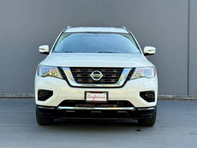 2018 Nissan Pathfinder S