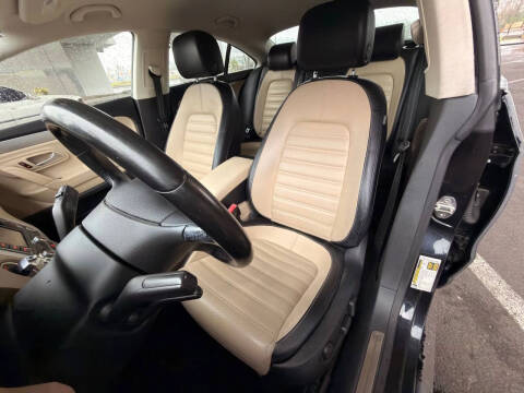 2015 Volkswagen CC 2.0T Sport