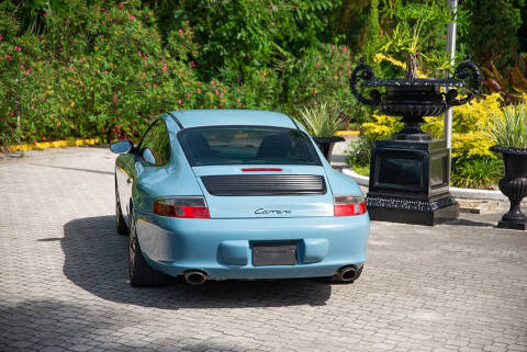 2004 Porsche 911 Carrera