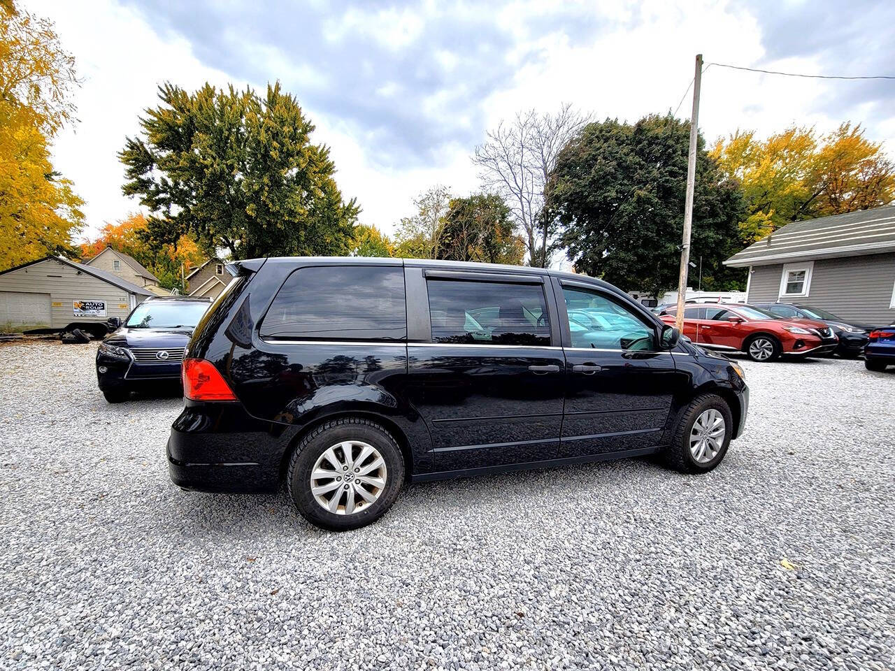 2013 Volkswagen Routan for sale at Statewide Auto LLC in Akron, OH