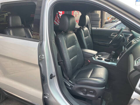2011 Ford Explorer XLT
