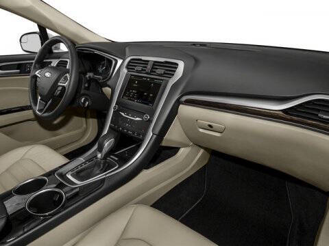 2016 Ford Fusion Hybrid SE