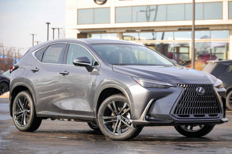 2026 Lexus NX 450h+ Luxury