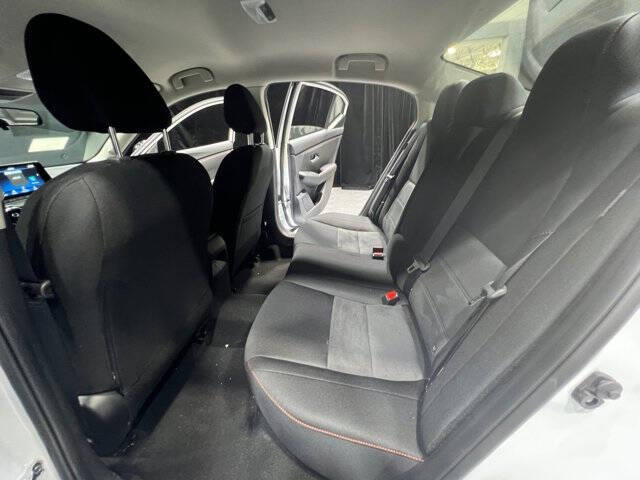 2025 Nissan Sentra SR