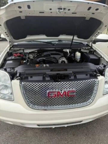 2011 GMC Yukon Denali