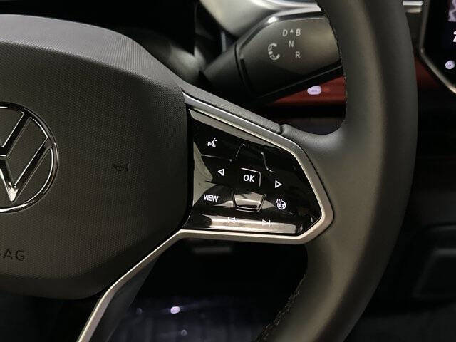 2025 Volkswagen ID. Buzz Pro S Plus 4Motion