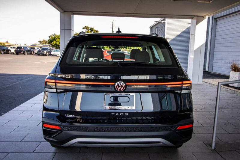 2026 Volkswagen Taos S