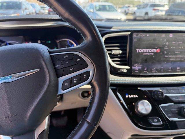 2021 Chrysler Pacifica Hybrid Touring L