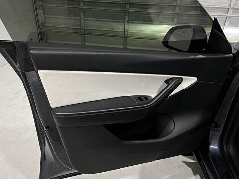 2020 Tesla Model Y Long Range