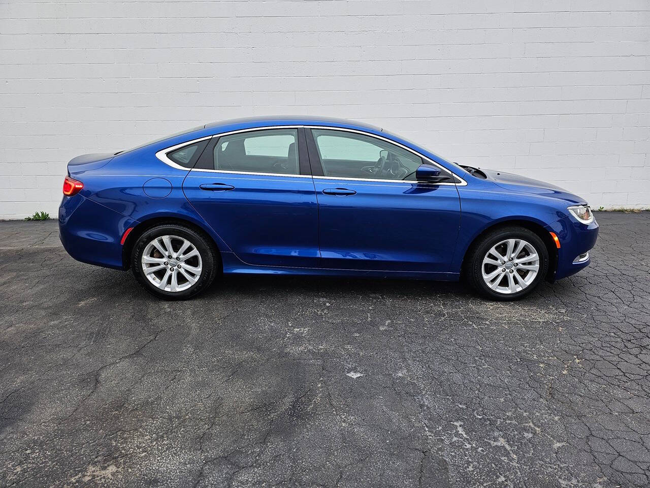 2015 Chrysler 200 for sale at Nitrous Motorsports in Pacific, MO