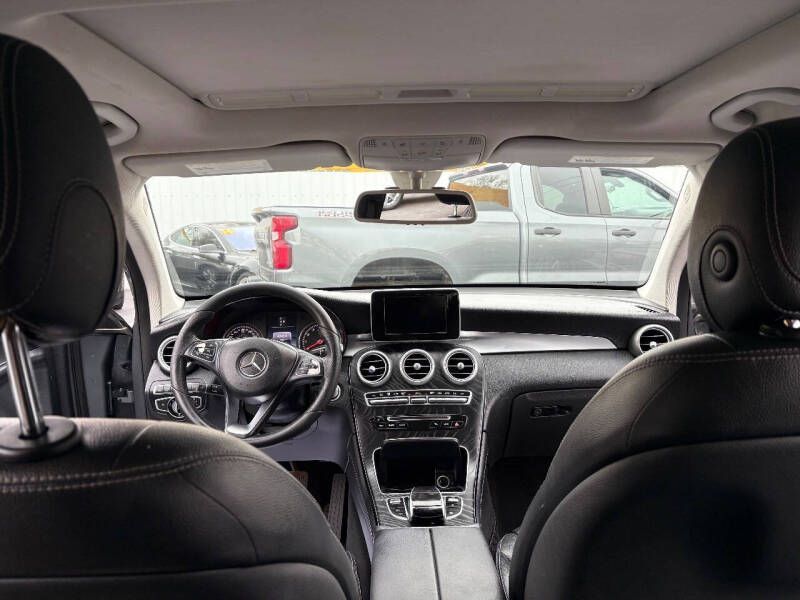 2017 Mercedes-Benz GLC GLC 300 4MATIC