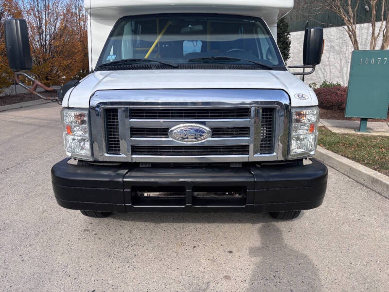 2014 Ford E-Series E-350 SD
