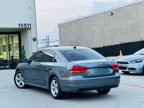 2014 Volkswagen Passat 1.8T S