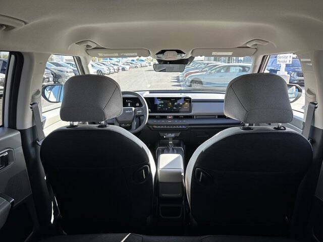 2027 Kia Seltos LX