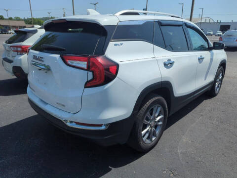 2022 GMC Terrain SLT