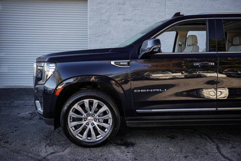 2023 GMC Yukon XL Denali