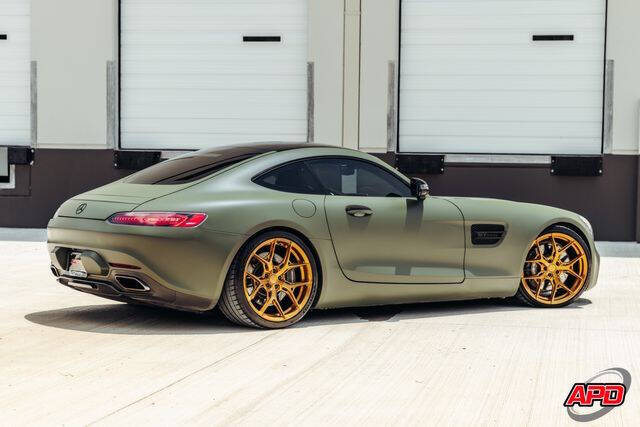 2017 Mercedes-Benz AMG GT