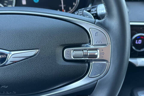 2025 Genesis GV70 2.5T Standard