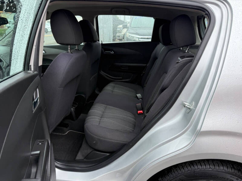 2013 Chevrolet Sonic LT Manual