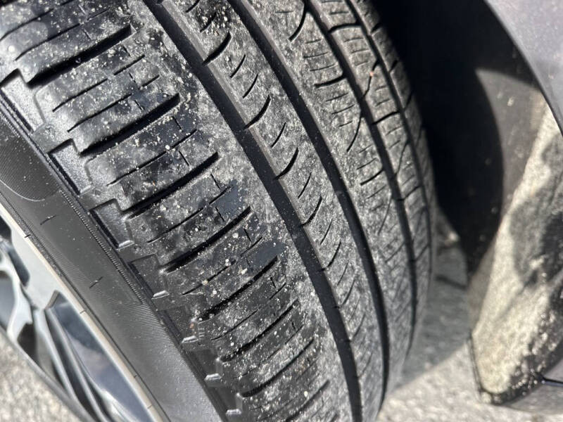 2021 Land Rover Range Rover Sport HSE Silver Edition