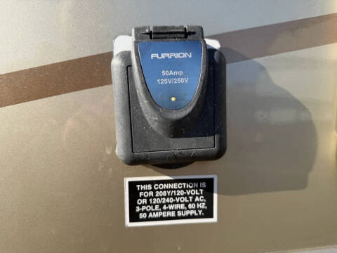 2012 Freightliner XCS Chassis