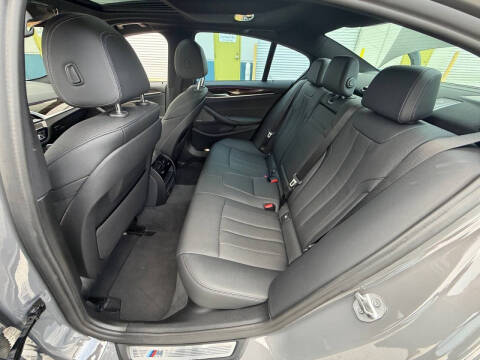 2022 BMW 5 Series 540i