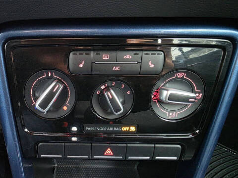 2017 Volkswagen Beetle Convertible 1.8T SE