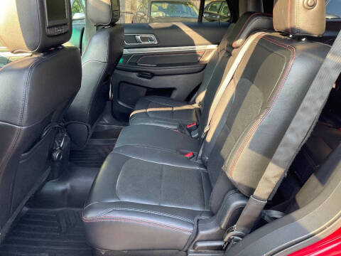 2016 Ford Explorer Sport