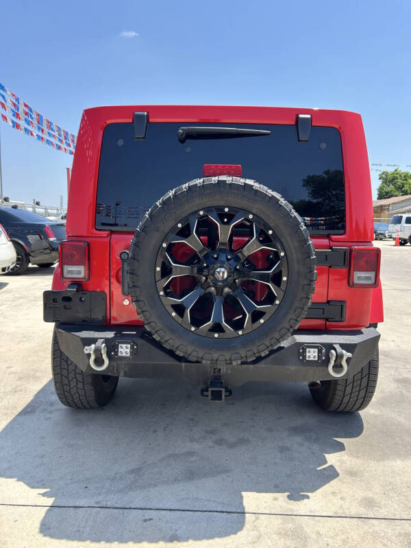 2015 Jeep Wrangler Unlimited Sahara