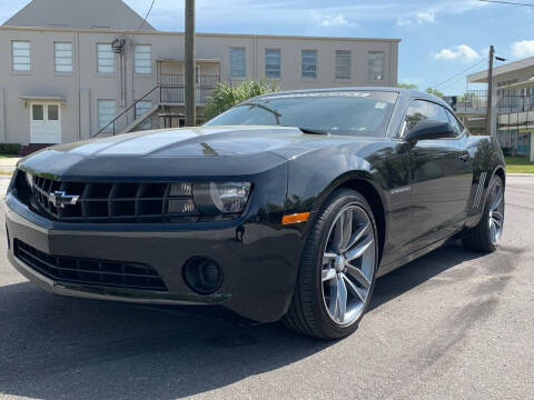 2011 Chevrolet Camaro for sale at LUXURY AUTO MALL in Tampa FL