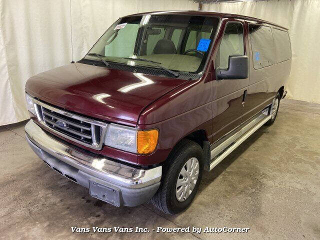 2004 Ford E-Series Wagon