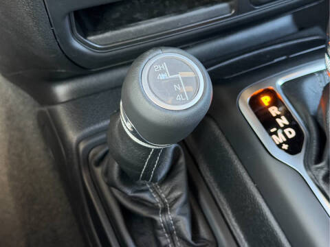 2025 Jeep Gladiator High Tide