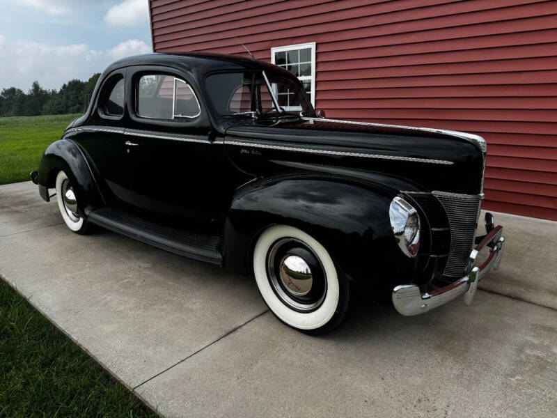1940 Ford Deluxe