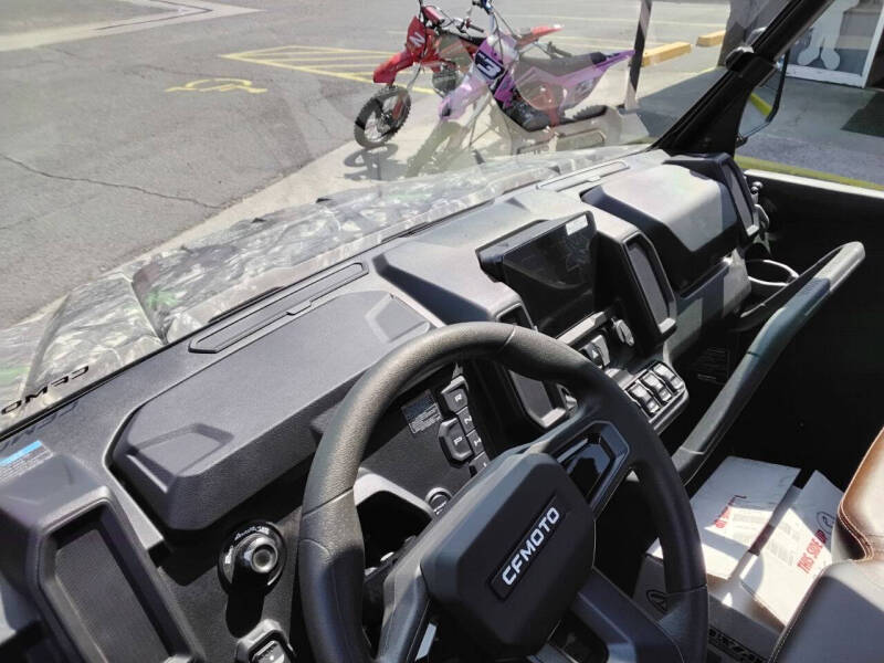 2025 CFMoto UFORCE  U10 Pro