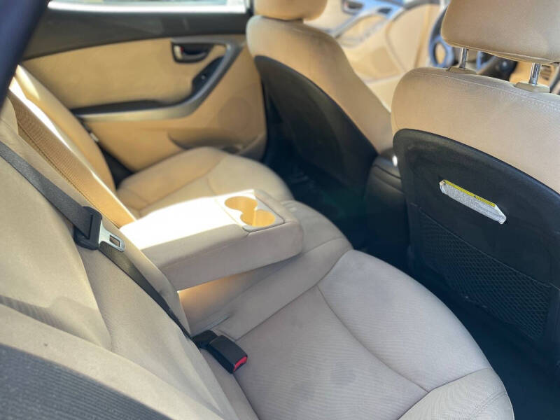 2013 Hyundai Elantra GLS