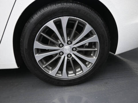 2017 Buick LaCrosse Premium