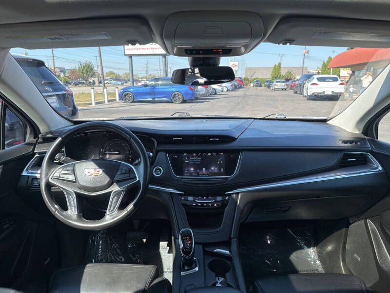 2017 Cadillac XT5 Luxury