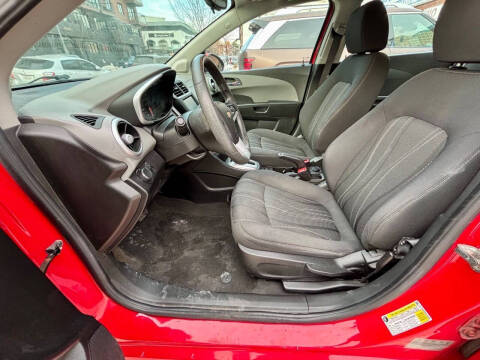 2017 Chevrolet Sonic LT Auto