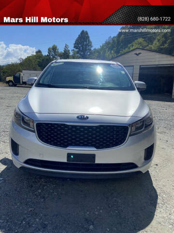 2015 Kia Sedona LX