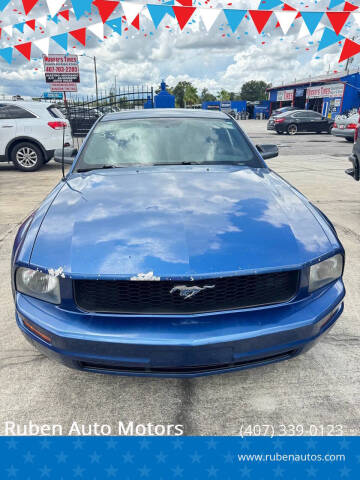 2006 Ford Mustang V6 Deluxe