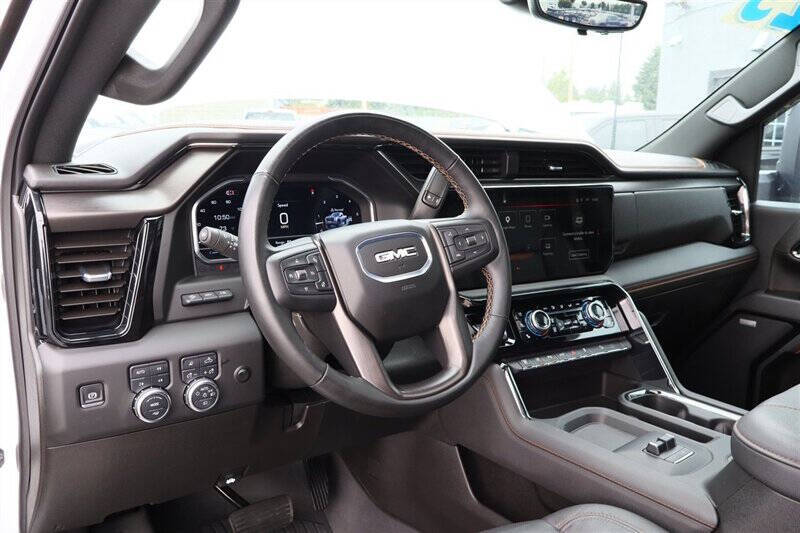 2025 GMC Sierra 3500HD
