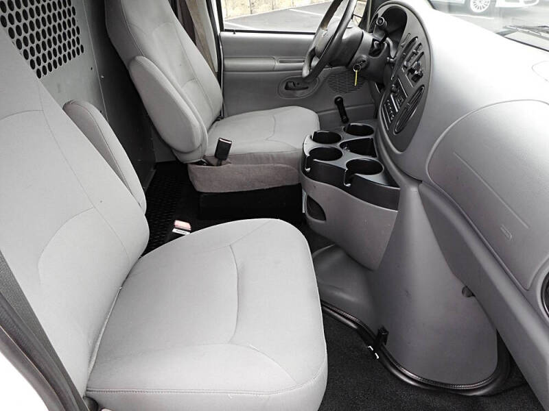 2006 Ford E-Series E-150