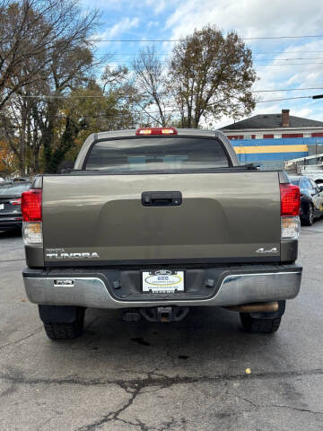 2012 Toyota Tundra Grade