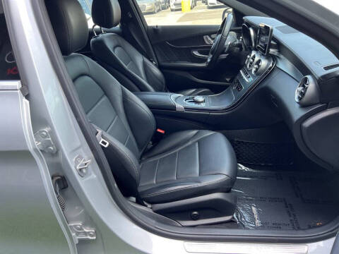 2017 Mercedes-Benz C-Class