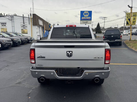 2015 RAM 1500 Big Horn