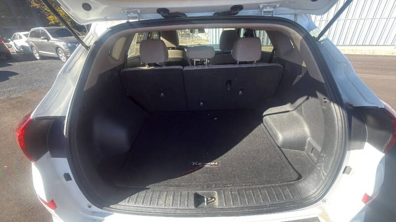 2020 Hyundai Tucson SE