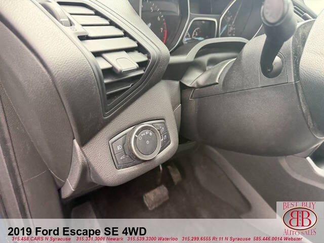 2019 Ford Escape SE